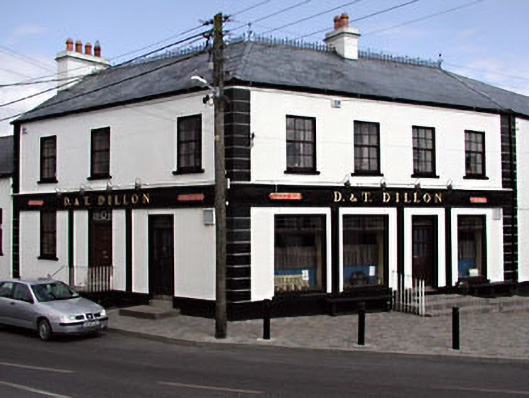 Foto perwakilan house, Market Square, Chapel Street · NIAH 11810001, Rathangan, pada rekaman NIAH 11810001.