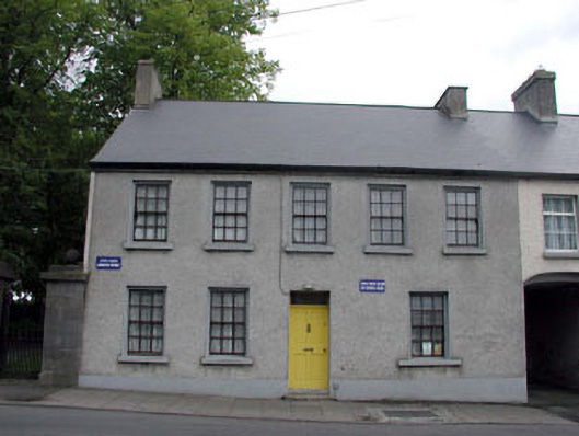 Foto perwakilan Old School House, Rathangan, pada rekaman NIAH 11810030.