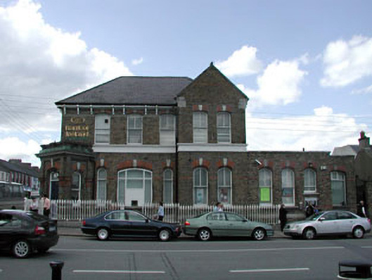 Foto perwakilan Bank of Ireland, Newbridge, pada rekaman NIAH 11818028.
