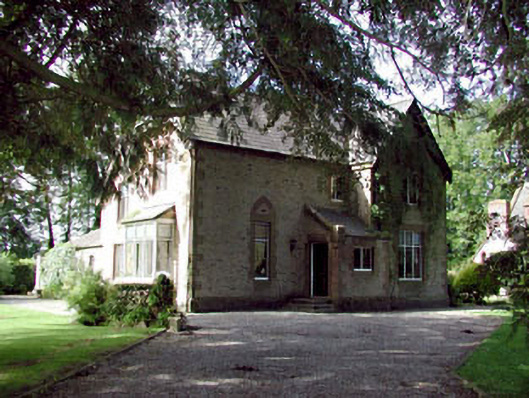 Foto perwakilan The Manse, Brannockstown, pada rekaman NIAH 11821002.