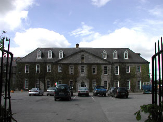 Foto perwakilan Celbridge Collegiate School, Celbridge, pada rekaman NIAH 11901104.