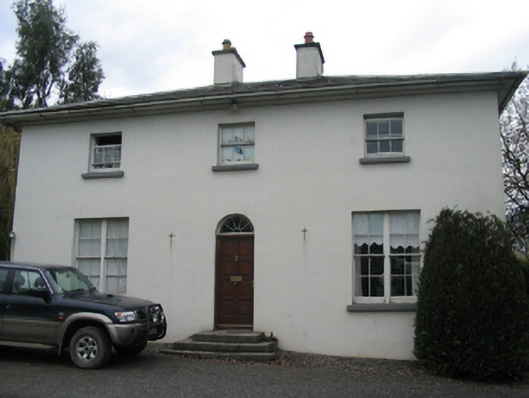 Foto perwakilan rectory/glebe/vicarage/curate's house, KILMAGANNY · NIAH 12320007, Kilmaganny, pada rekaman NIAH 12320007.