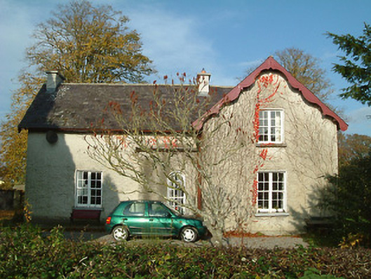 Foto perwakilan Somerton House, LISNAFUNSHIN, pada rekaman NIAH 12401006.