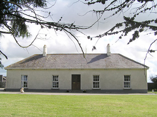 Foto perwakilan Agharevagh House, CLOONDARA, pada rekaman NIAH 13401303.