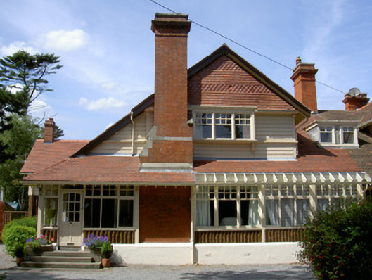 Foto perwakilan Woodville, Greenore, pada rekaman NIAH 13831003.