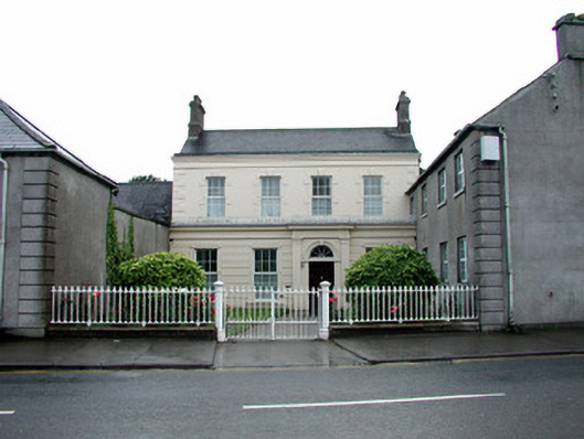 Foto perwakilan The Presbytery, Portarlington, pada rekaman NIAH 14818020.