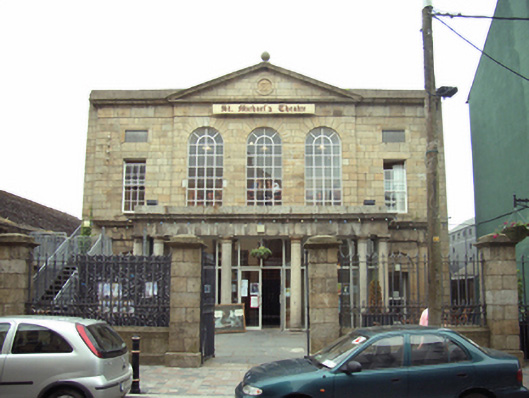 Foto perwakilan Saint Michael's Theatre, New Ross, pada rekaman NIAH 15605062.