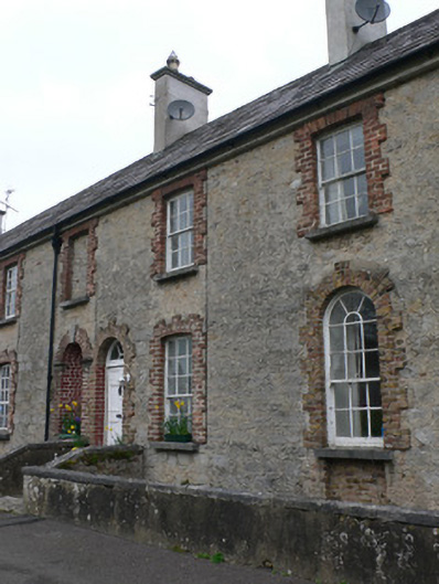 Foto perwakilan almshouse, 13, Kingston College, King's Square · NIAH 20818019, Mitchelstown, pada rekaman NIAH 20818019.