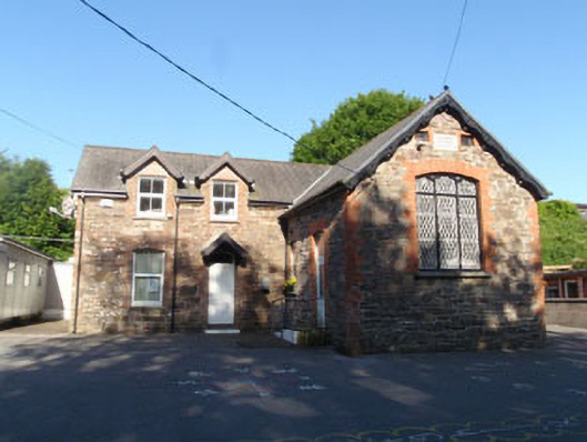Foto perwakilan Templebrady National School, Crosshaven, pada rekaman NIAH 20848073.