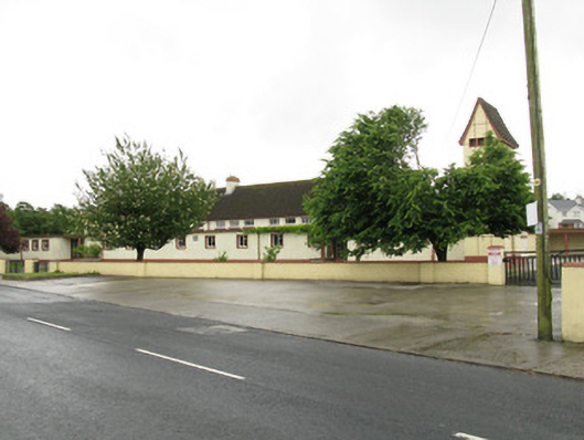 Foto perwakilan Scoil Naomh Iosef, Dromcolliher, pada rekaman NIAH 21835011.