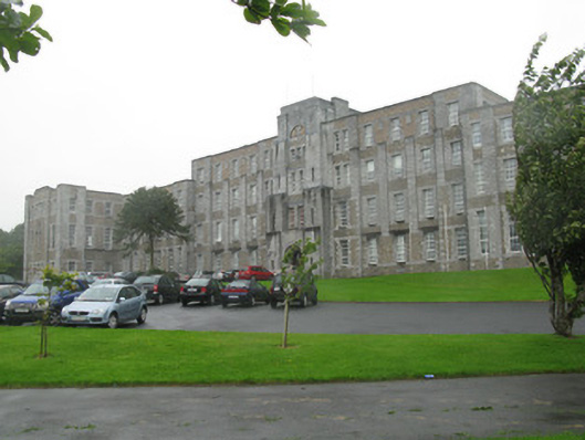 Foto perwakilan Coláiste Muire Máthair, Galway, pada rekaman NIAH 30318001.