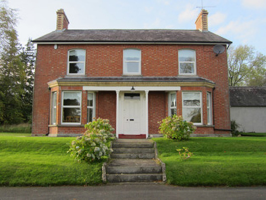 Foto perwakilan The Manse, Ballyalbany, pada rekaman NIAH 41302001.