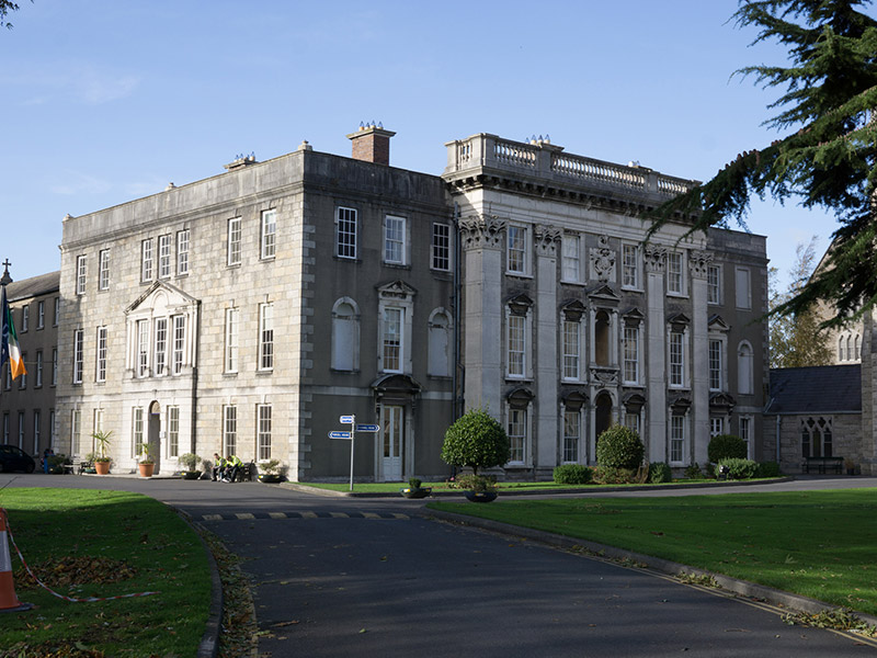 Foto perwakilan All Hallows College (Drumcondra House), Dublin 9, pada rekaman NIAH 50120007.