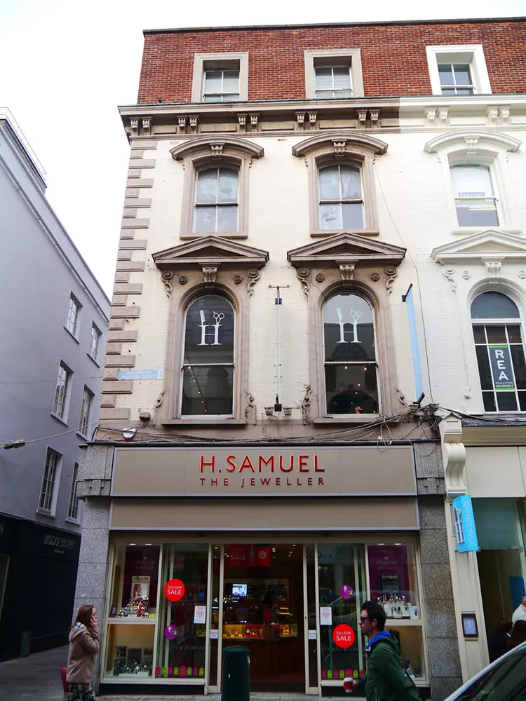 Foto perwakilan shop/retail outlet, 81, Grafton Street · NIAH 50910133, Dublin 2, pada rekaman NIAH 50910133.
