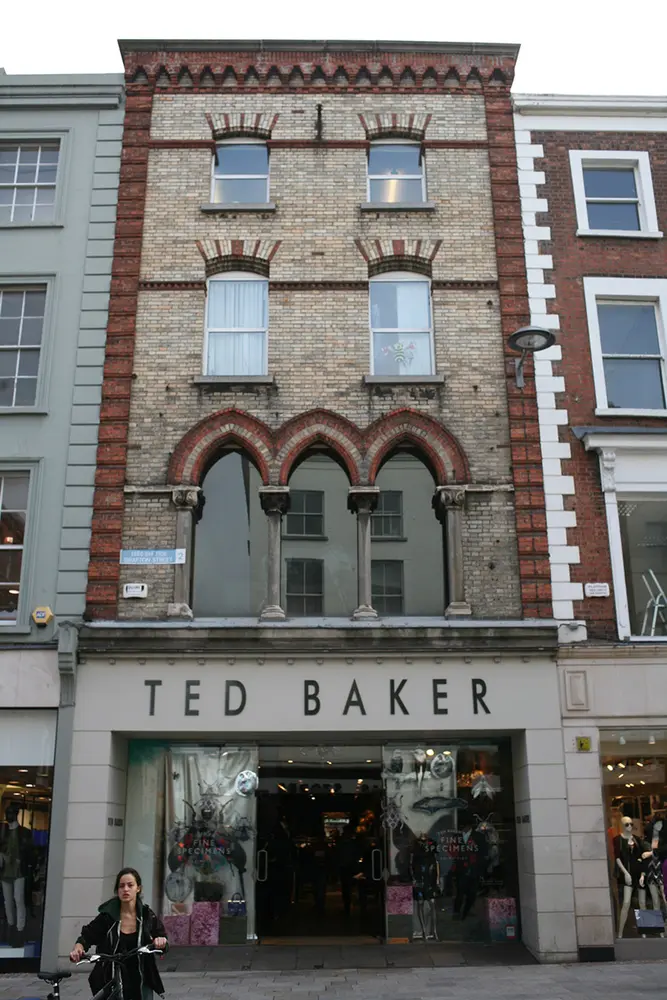 Foto perwakilan shop/retail outlet, 42, Grafton Street · NIAH 50920013, Dublin 2, pada rekaman NIAH 50920013.