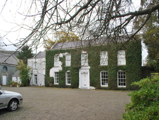 Foto perwakilan Kilternan Lodge, Kiltiernan latterly Kilternan, pada rekaman NIAH 60260023.